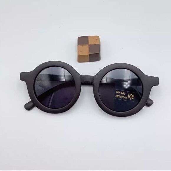New Baby toddler boy girl round sunglasses UV400 black - Picture 1 of 8